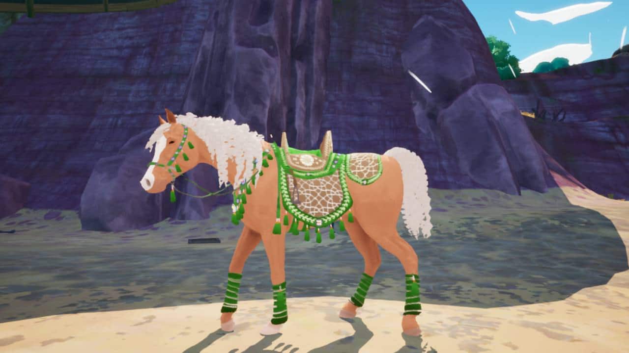 Carousel slide 4